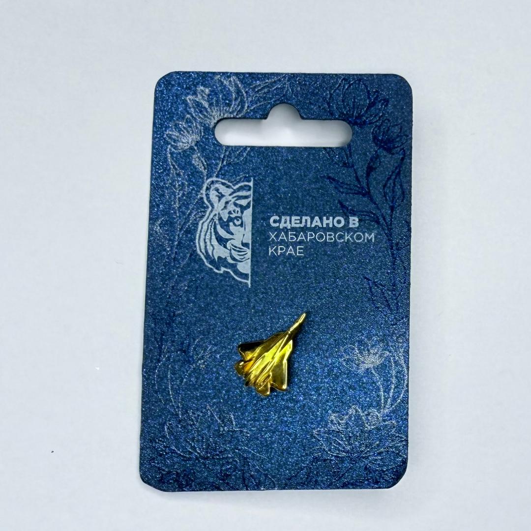 Значок модель самолёта 3D SSJ-100. Су-57,Су-35 на подложке - photo 1