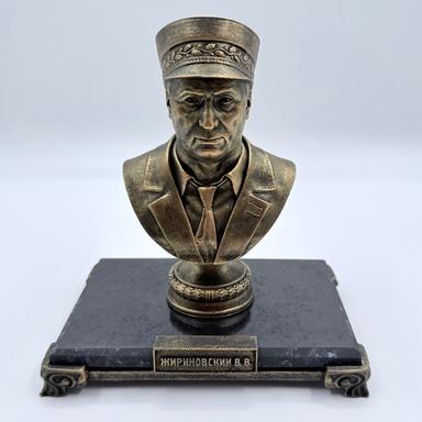 Бюст Жириновский В.В. в п/у, основание камень шунгит