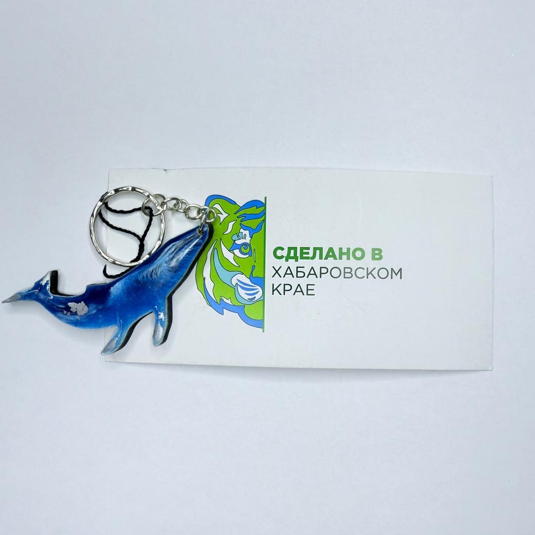 Брелок (дерево, смола) - photo 1