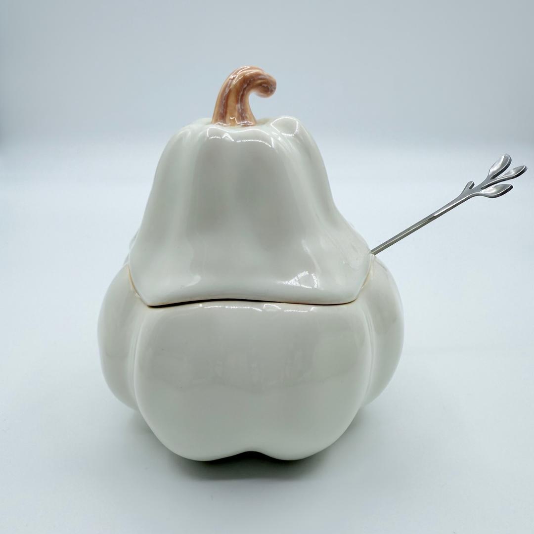 Ёмкость керамическая "Тыква" высокая, 350 мл, цвет белый - photo 1