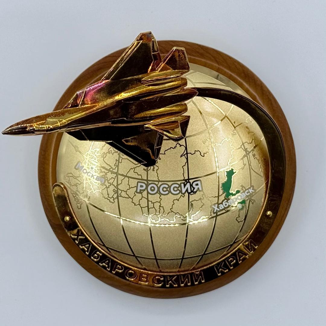 Модель самолёта Су-57 на подставке в коробке - photo 1